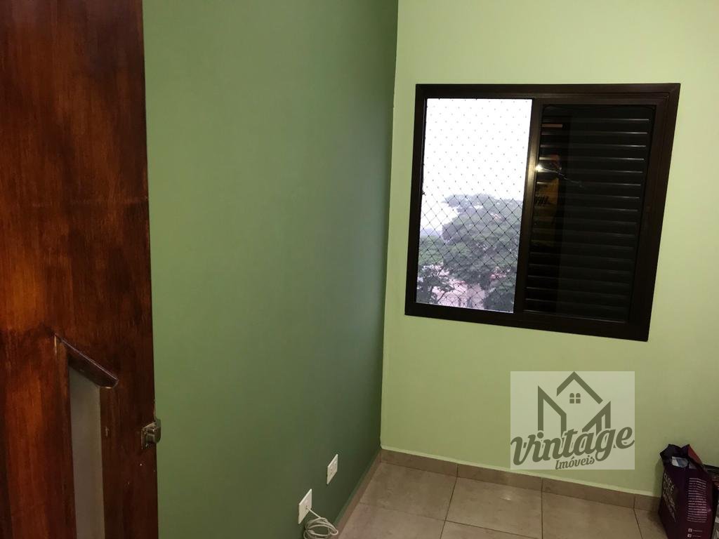 Apartamento à venda com 3 quartos - Foto 6