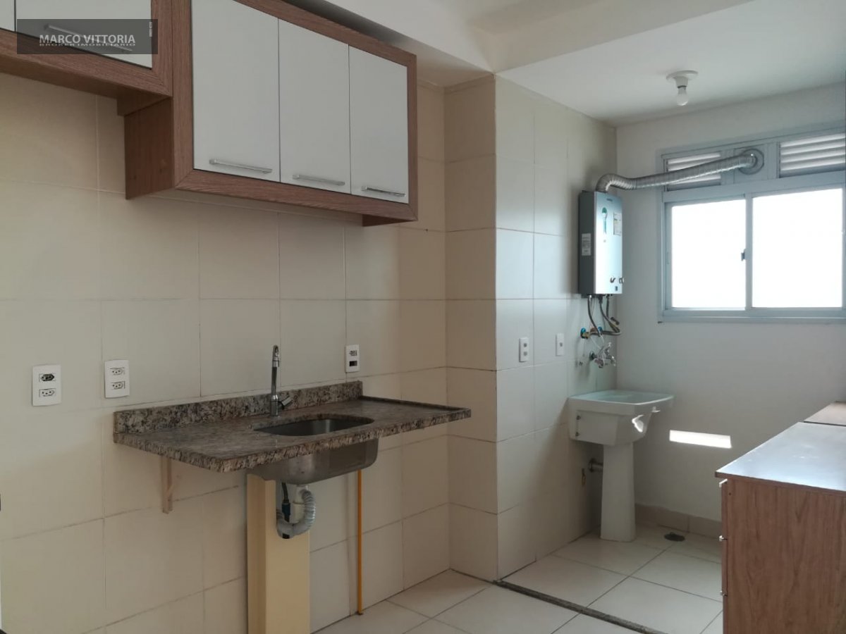 Apartamento à venda com 3 quartos, 69m² - Foto 7