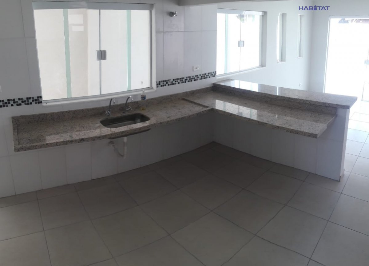 Sobrado à venda com 7 quartos, 300m² - Foto 11