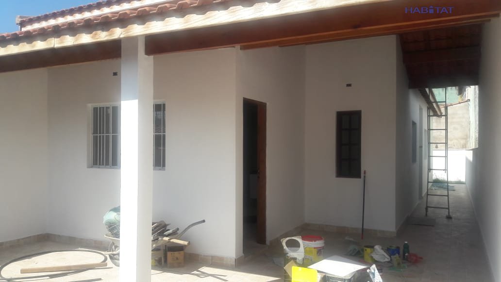 Casa à venda com 2 quartos, 85m² - Foto 2