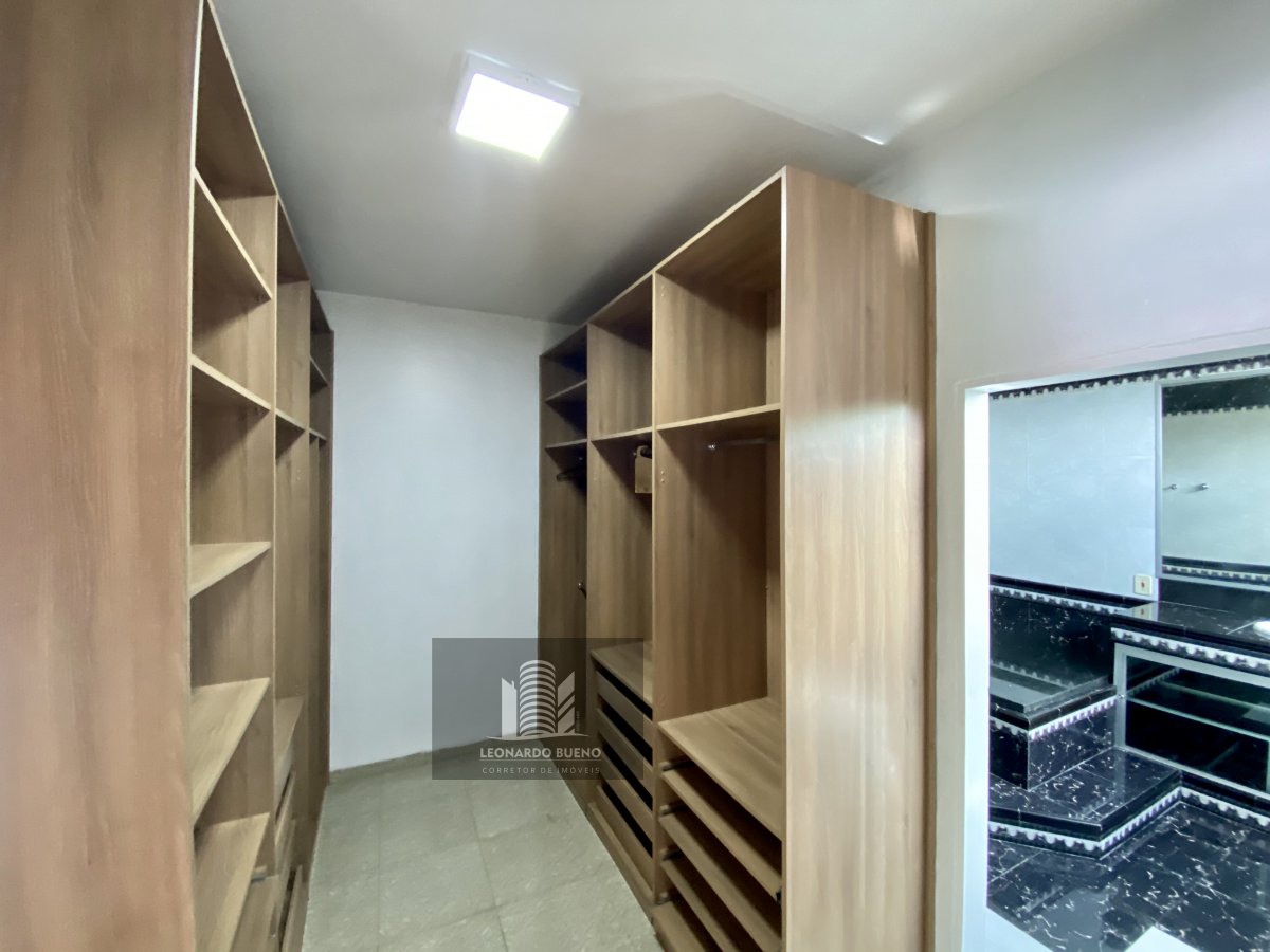 Casa à venda com 4 quartos, 360m² - Foto 7