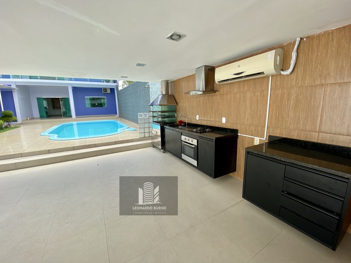 Casa à venda com 4 quartos, 360m² - Foto 9