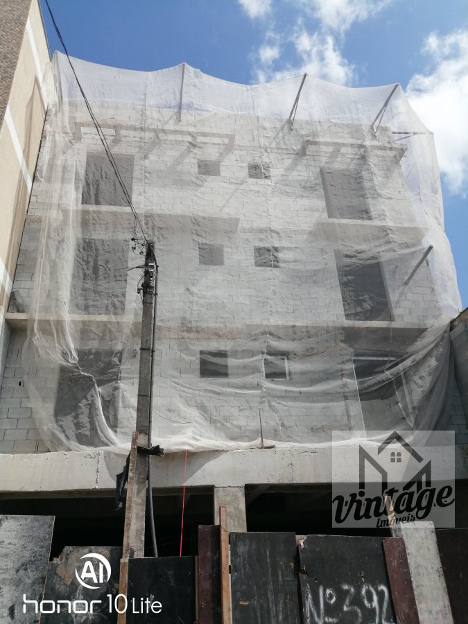 Apartamento à venda com 2 quartos, 46m² - Foto 1