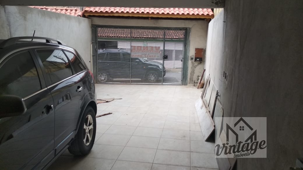 Sobrado à venda com 3 quartos, 170m² - Foto 2