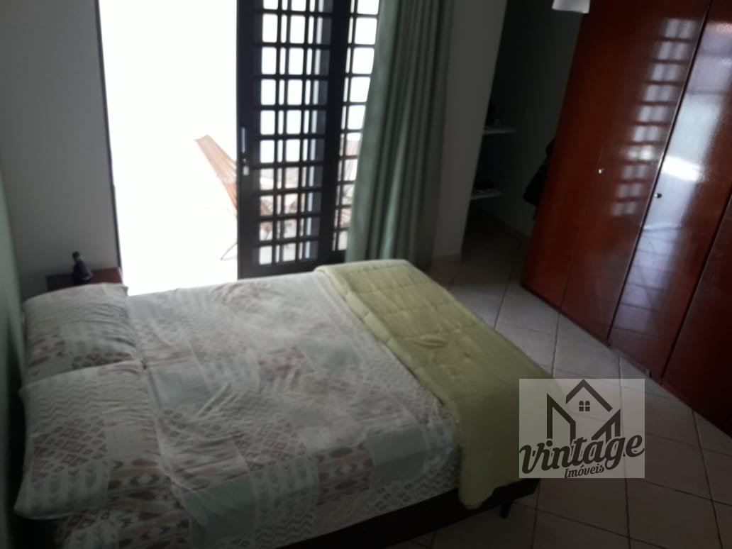 Sobrado à venda com 3 quartos, 259m² - Foto 24