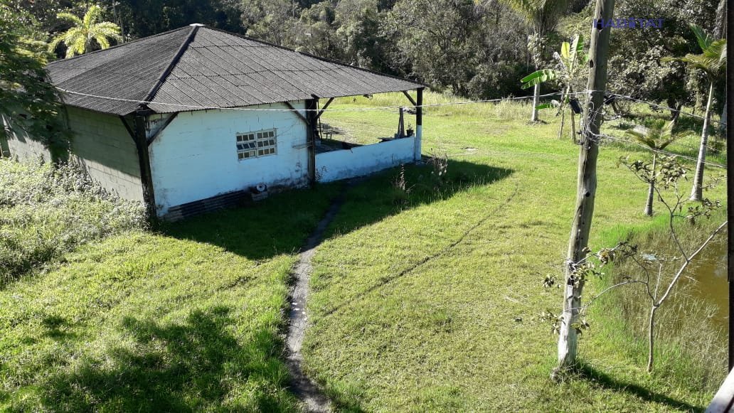 Fazenda à venda com 2 quartos, 4661m² - Foto 1