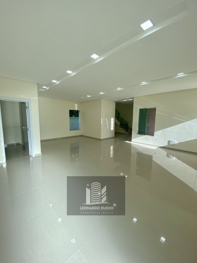 Casa à venda com 4 quartos, 400m² - Foto 5