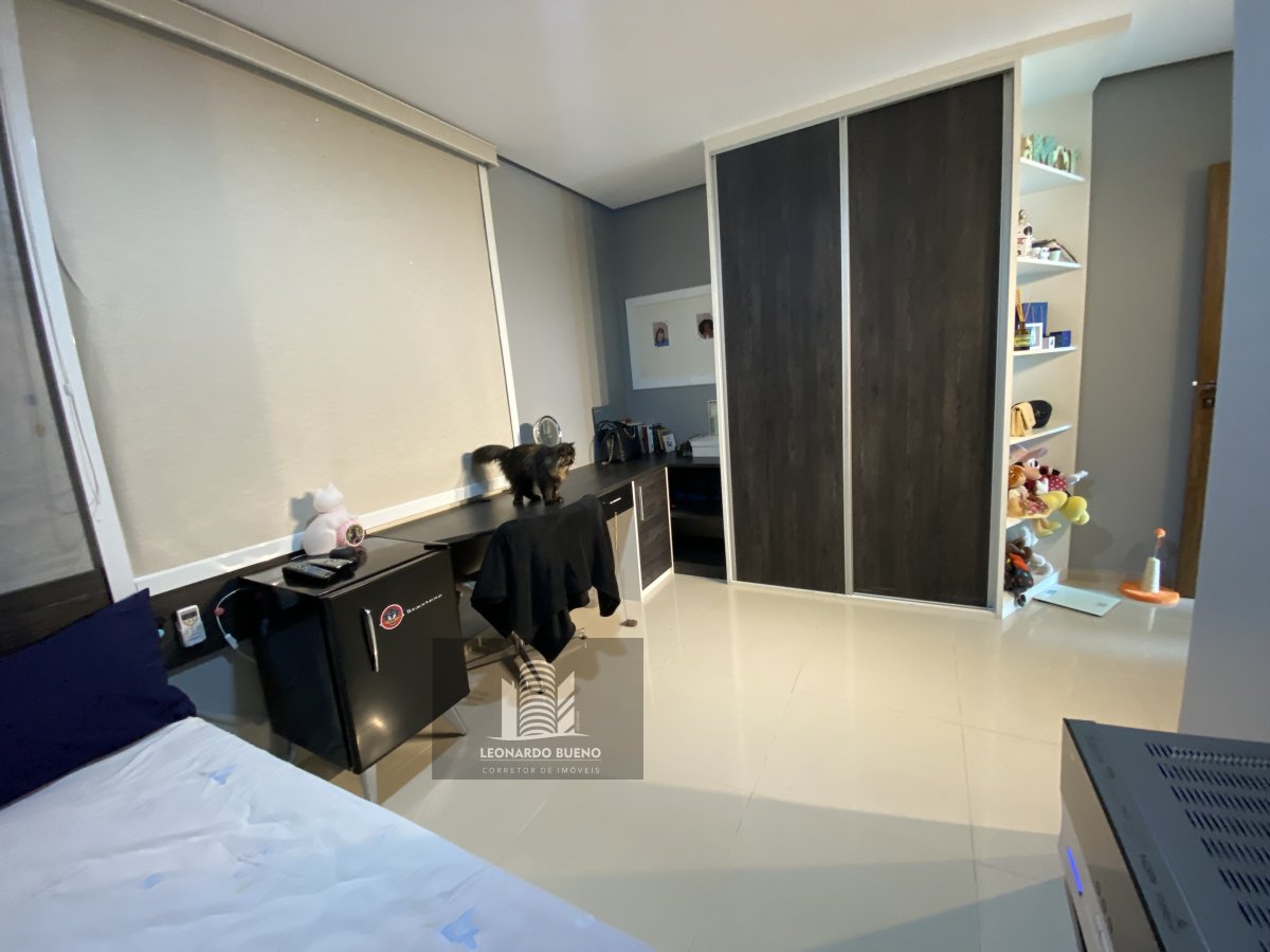 Casa à venda com 3 quartos, 30m² - Foto 18