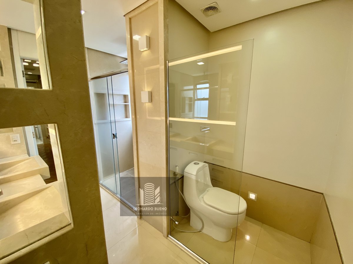 Apartamento à venda com 3 quartos, 215m² - Foto 6