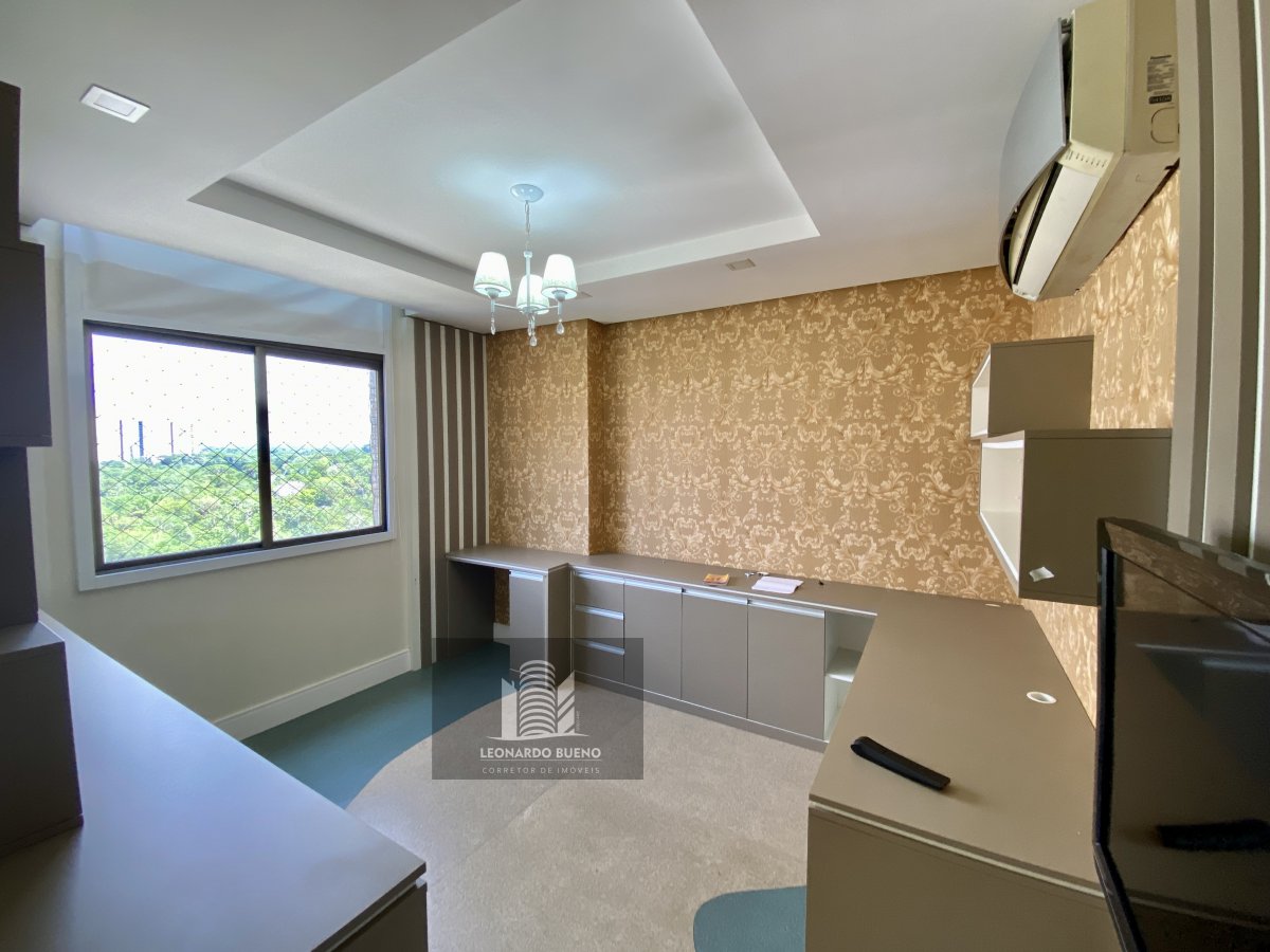 Apartamento à venda com 3 quartos, 215m² - Foto 12