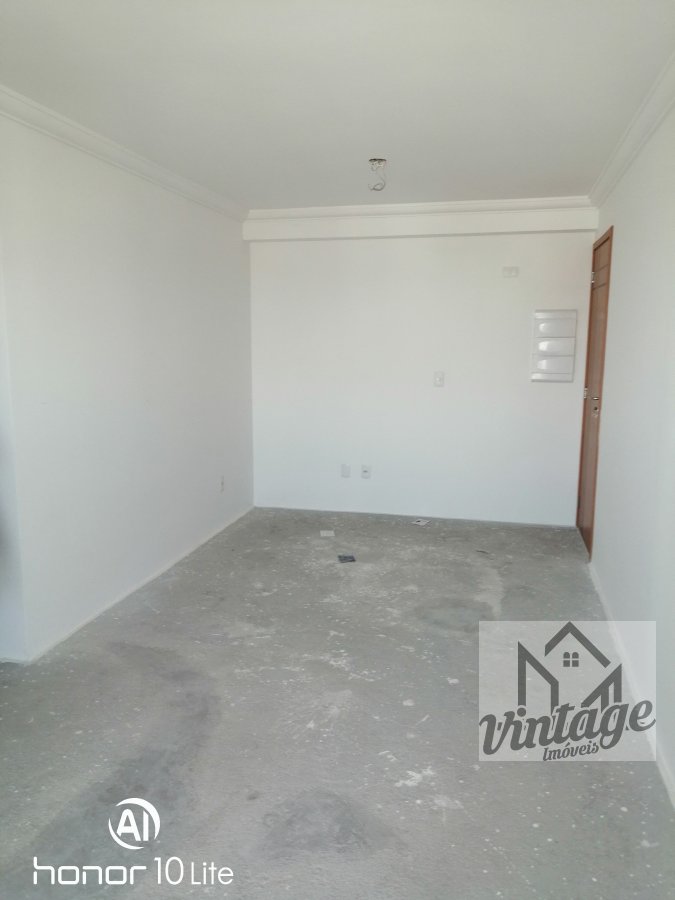 Apartamento à venda com 3 quartos, 76m² - Foto 7