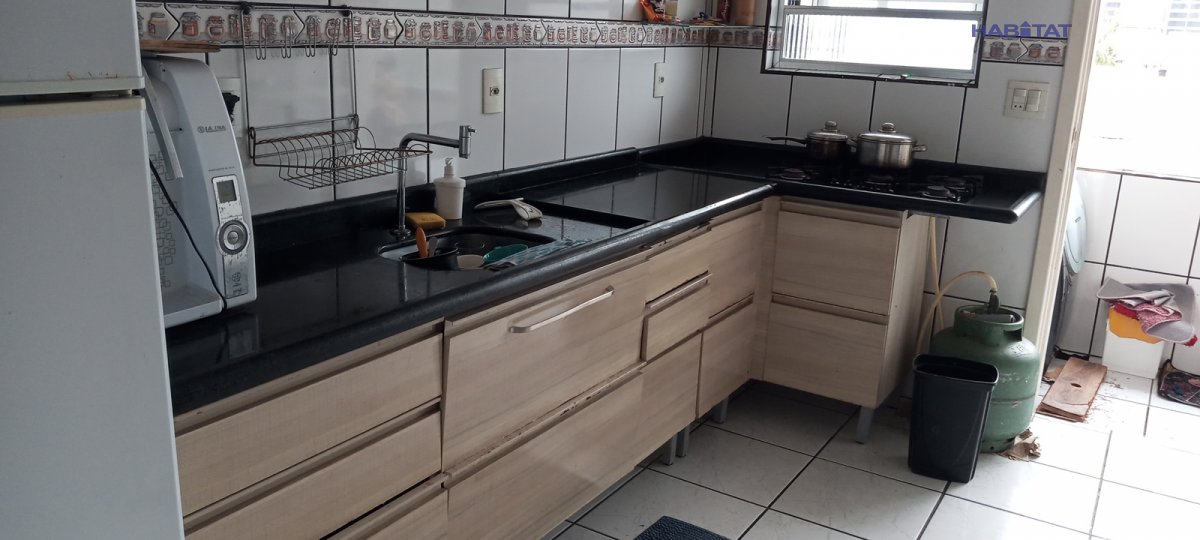 Apartamento à venda com 2 quartos, 79m² - Foto 23