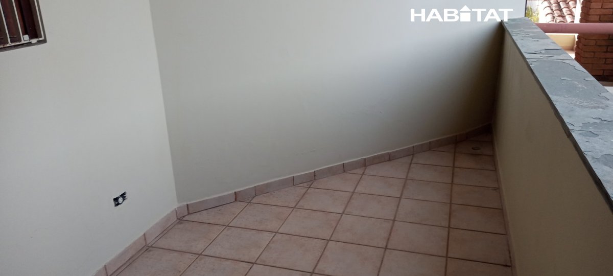 Casa à venda com 4 quartos, 360m² - Foto 26