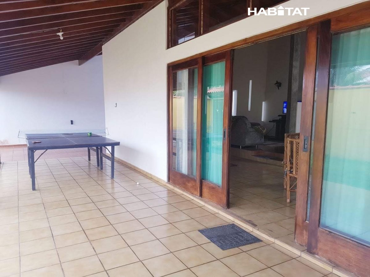 Casa à venda com 3 quartos, 600m² - Foto 33