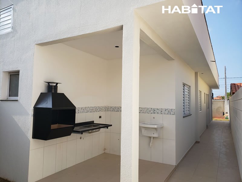 Casa à venda com 2 quartos, 125m² - Foto 3