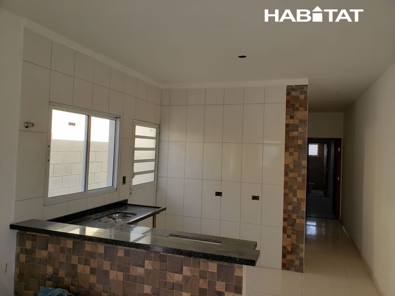 Casa à venda com 2 quartos, 125m² - Foto 4