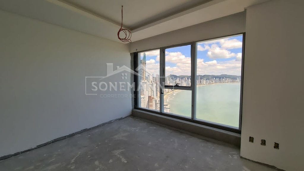 Apartamento à venda com 4 quartos, 257m² - Foto 17