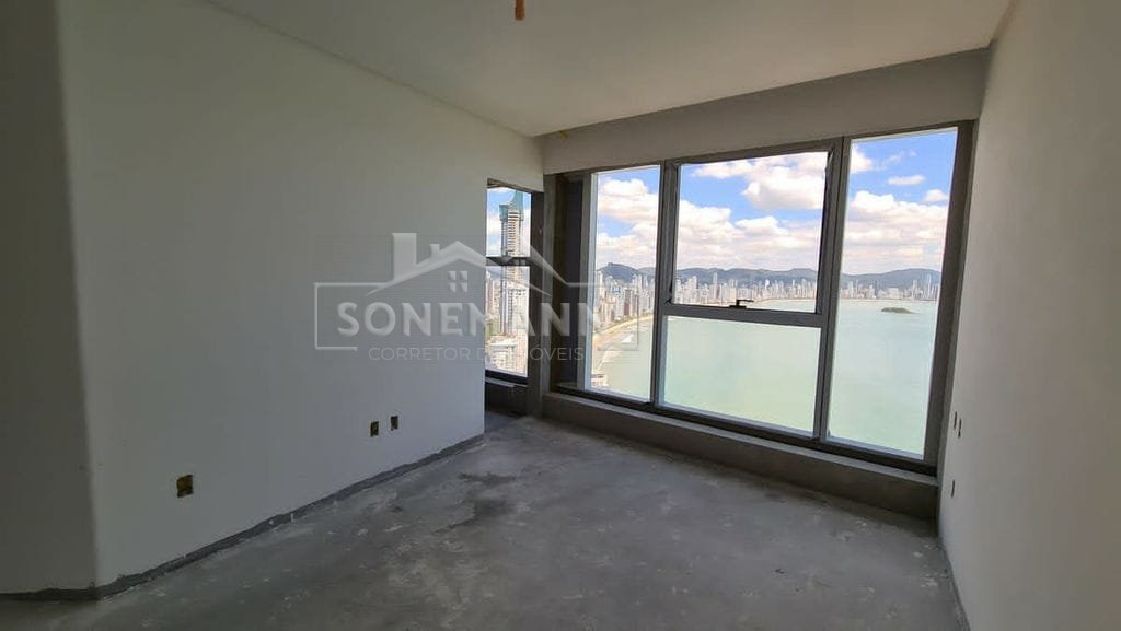 Apartamento à venda com 4 quartos, 257m² - Foto 21