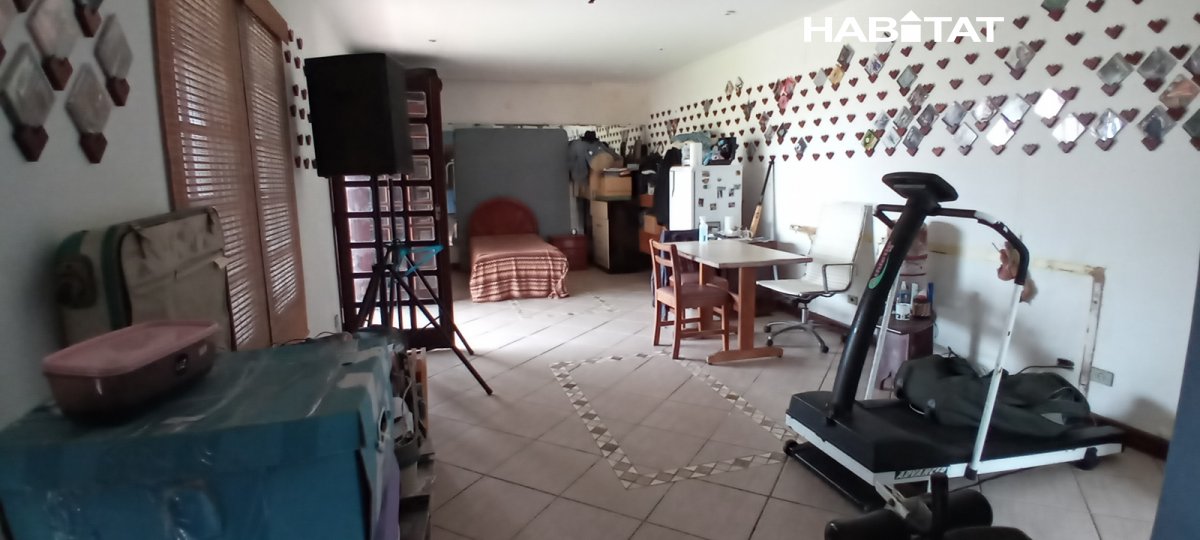 Casa à venda com 6 quartos, 900m² - Foto 31