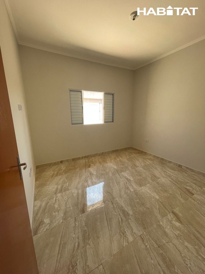 Casa à venda com 2 quartos, 125m² - Foto 9