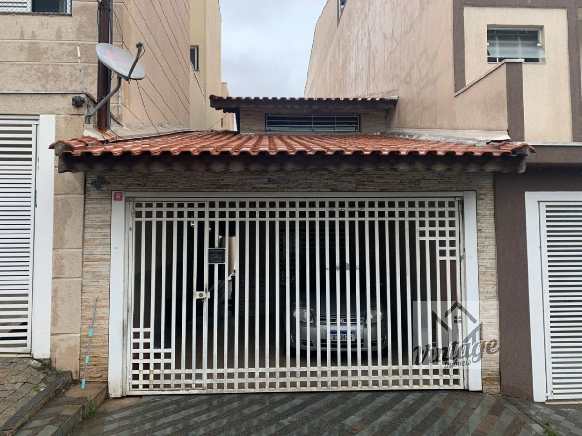 Sobrado à venda com 3 quartos, 150m² - Foto 1