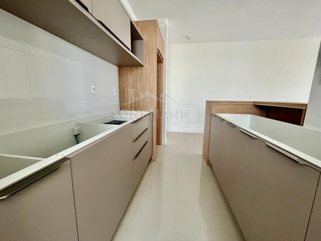 Apartamento à venda com 3 quartos, 106m² - Foto 10