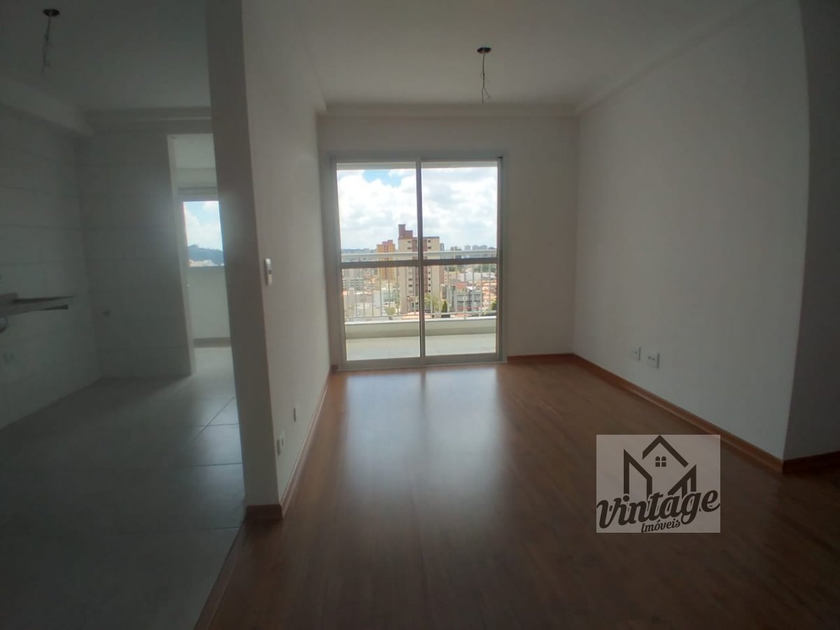 Apartamento à venda com 3 quartos, 85m² - Foto 4