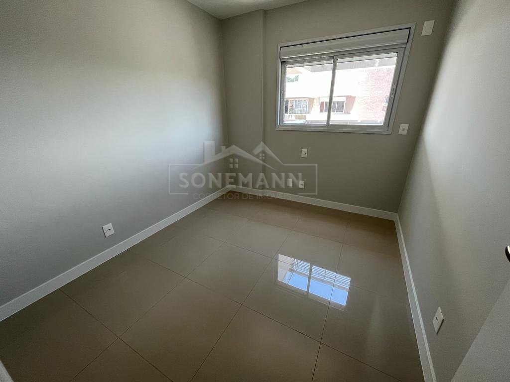 Apartamento à venda com 3 quartos, 94m² - Foto 15