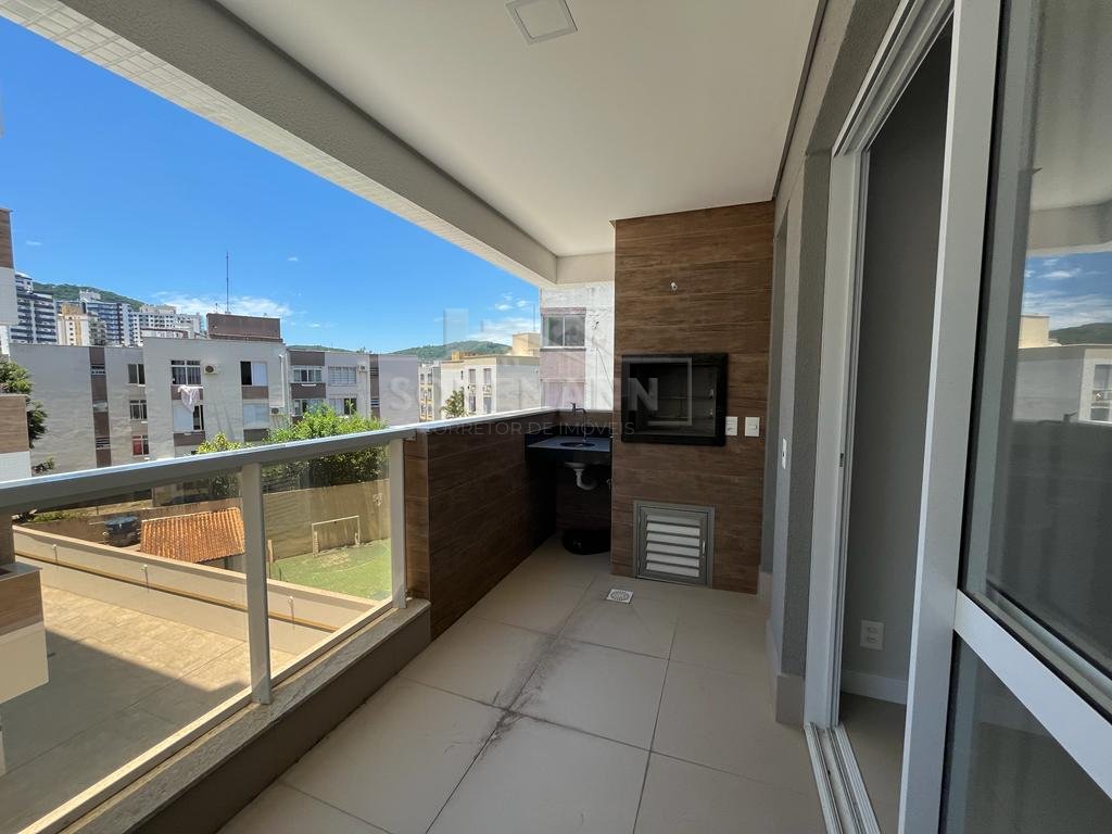 Apartamento à venda com 2 quartos, 77m² - Foto 3