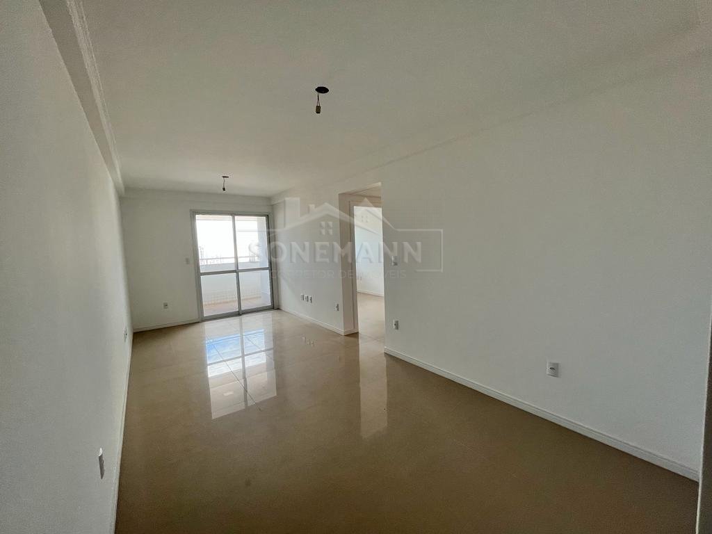 Apartamento à venda com 3 quartos, 93m² - Foto 7