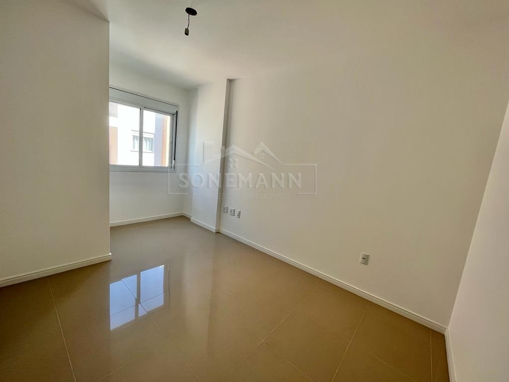 Apartamento à venda com 3 quartos, 93m² - Foto 12