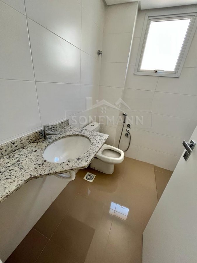 Apartamento à venda com 3 quartos, 93m² - Foto 16