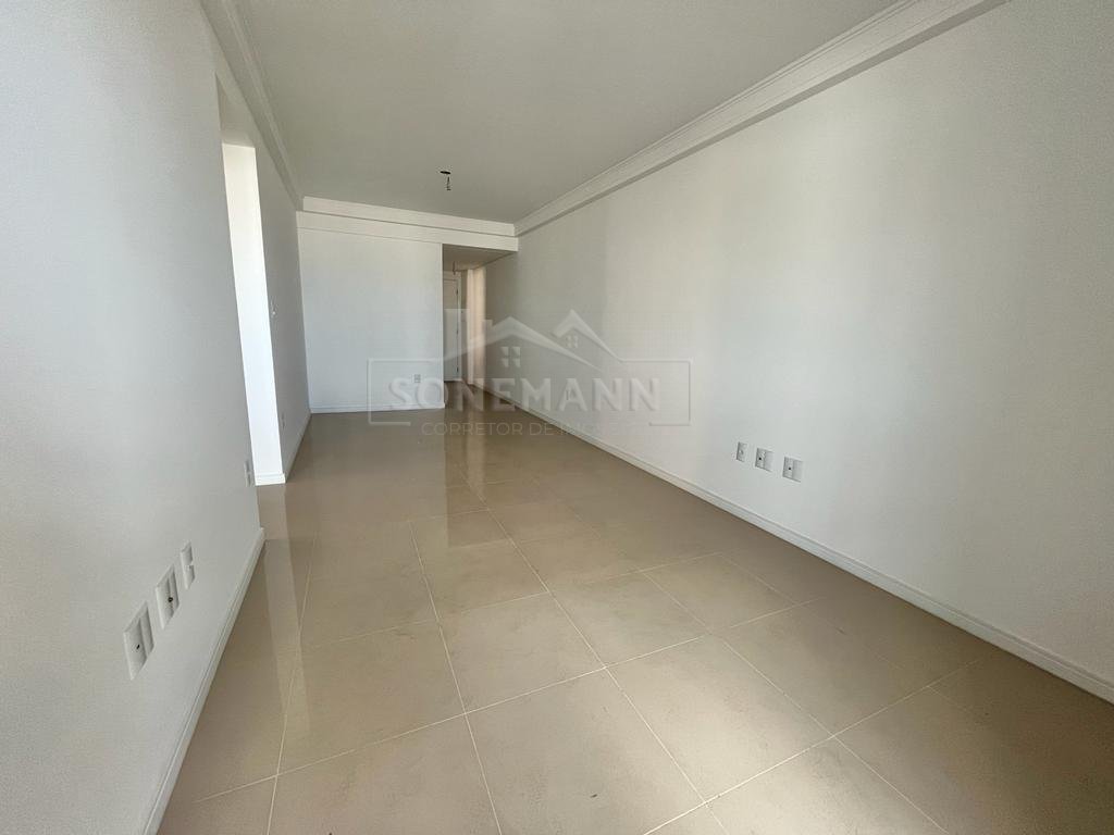 Apartamento à venda com 3 quartos, 93m² - Foto 8