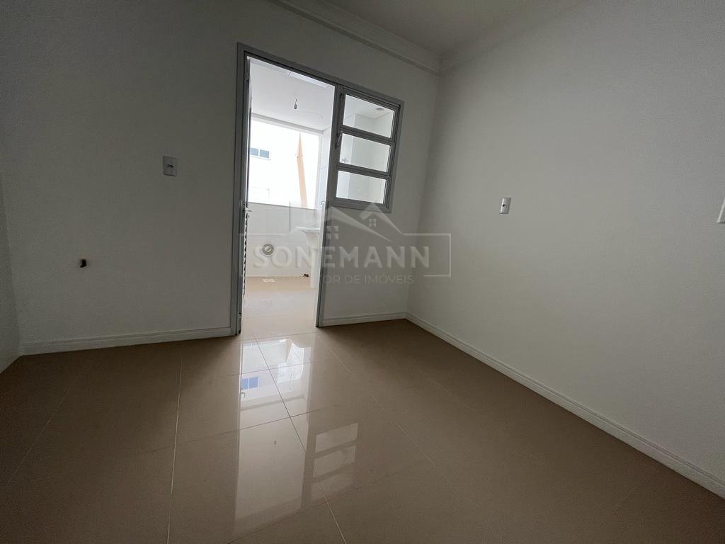 Apartamento à venda com 3 quartos, 93m² - Foto 10