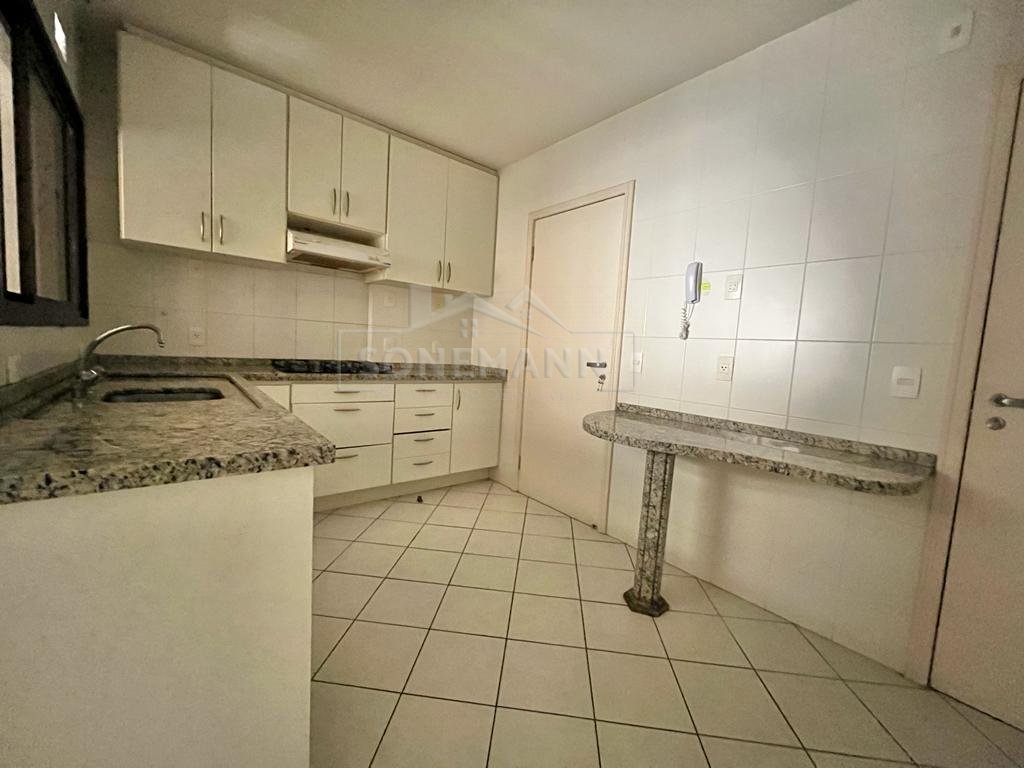 Apartamento à venda com 3 quartos, 121m² - Foto 12