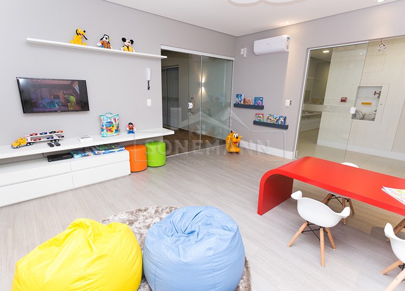 Apartamento à venda com 2 quartos, 95m² - Foto 24