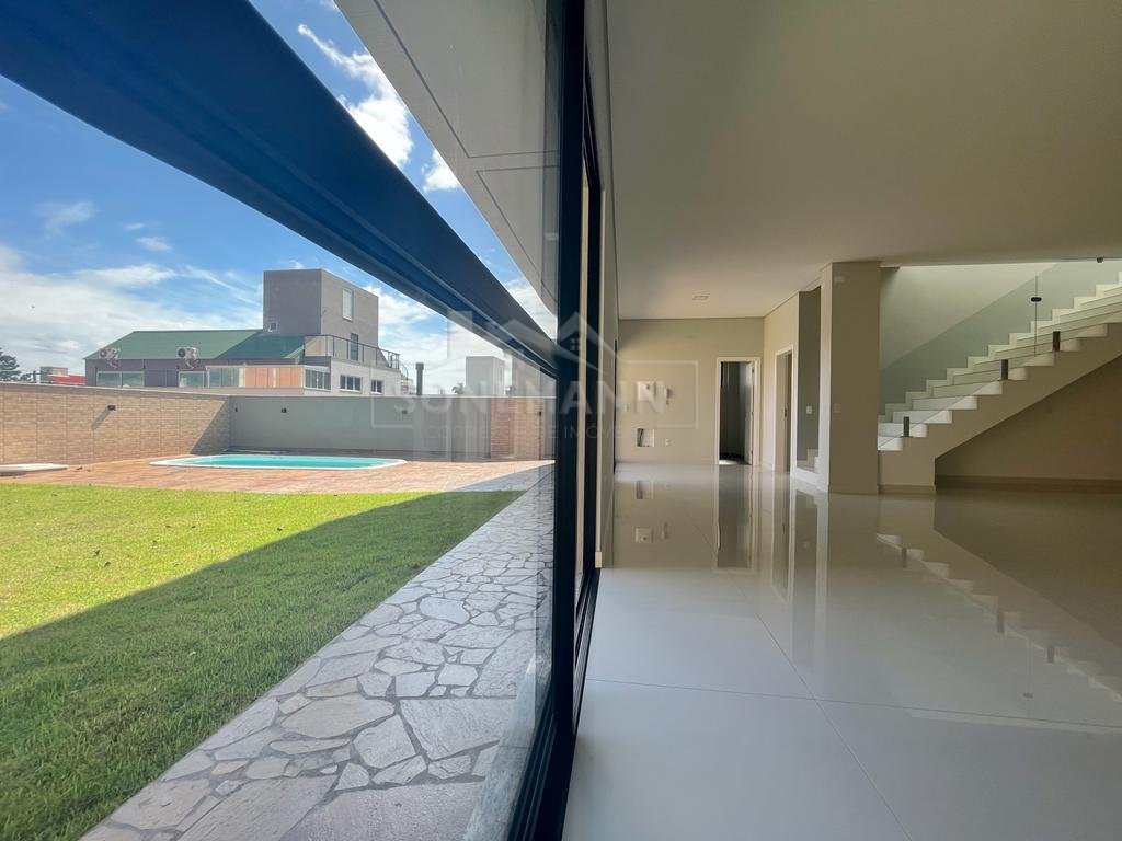 Casa de Condomínio à venda com 4 quartos, 360m² - Foto 5