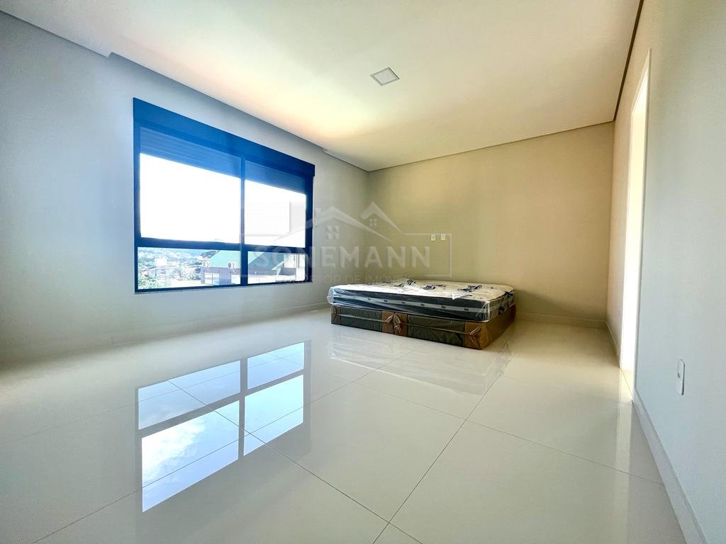 Casa de Condomínio à venda com 4 quartos, 360m² - Foto 13