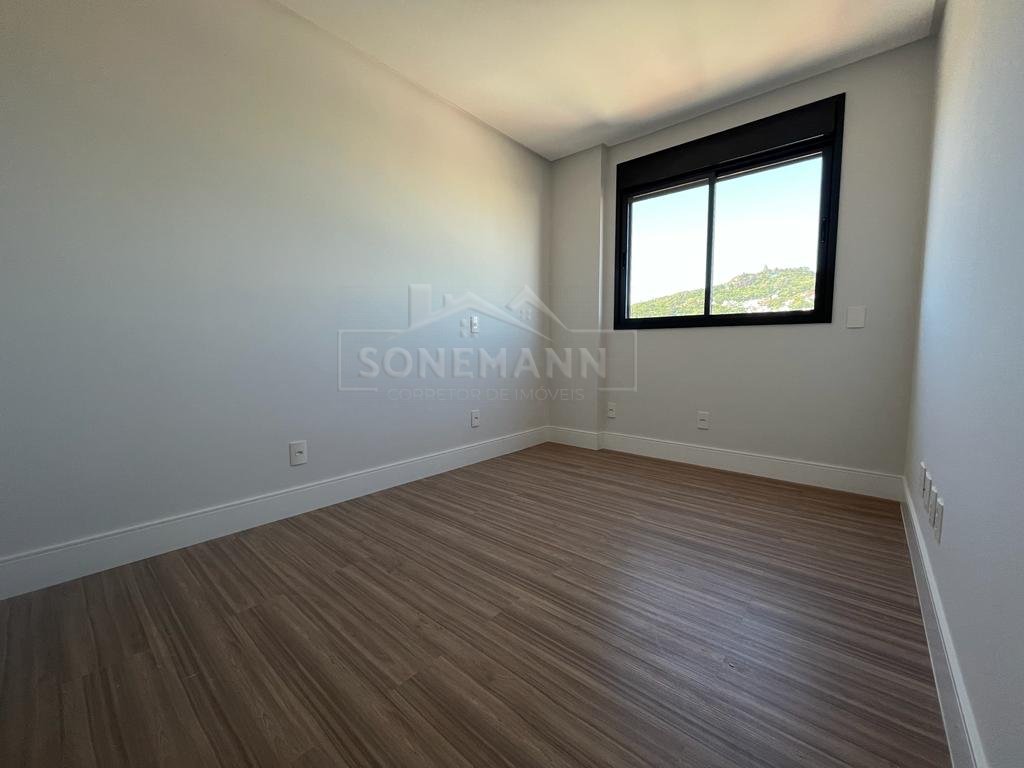 Apartamento à venda com 3 quartos, 123m² - Foto 15