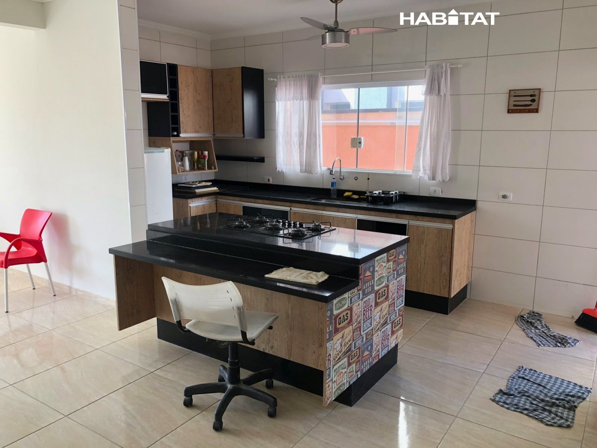 Casa à venda com 3 quartos, 300m² - Foto 14