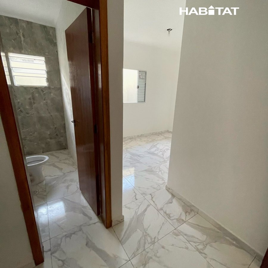 Casa à venda com 2 quartos, 79m² - Foto 13