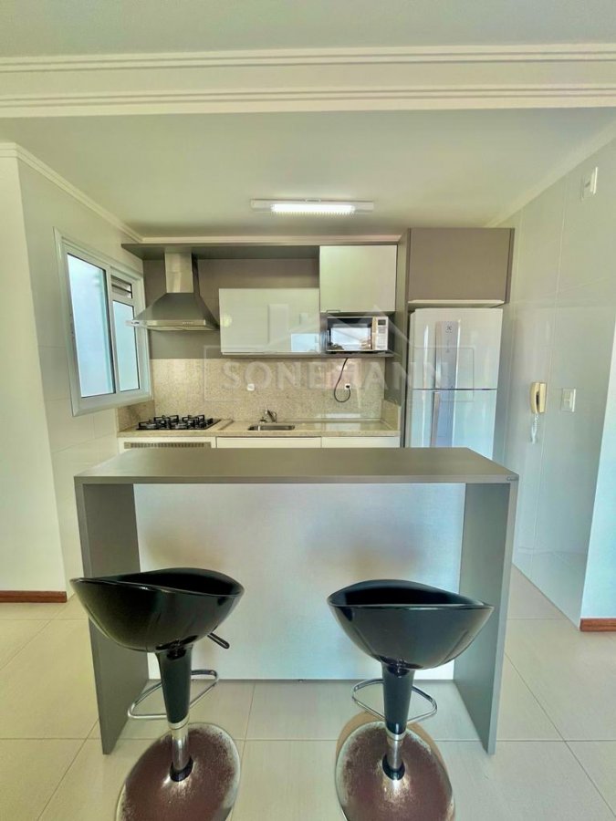 Cobertura à venda com 2 quartos, 137m² - Foto 13