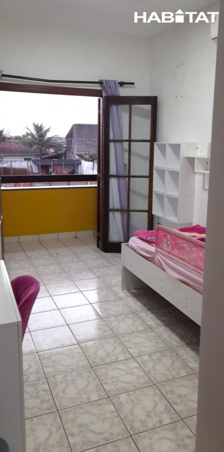 Casa à venda e aluguel com 3 quartos, 146m² - Foto 17