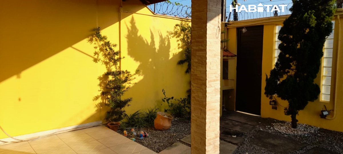 Casa à venda e aluguel com 3 quartos, 146m² - Foto 8