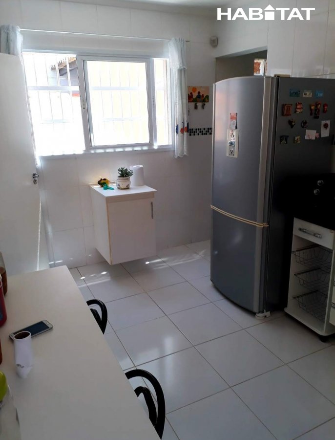 Sobrado à venda com 2 quartos, 150m² - Foto 9