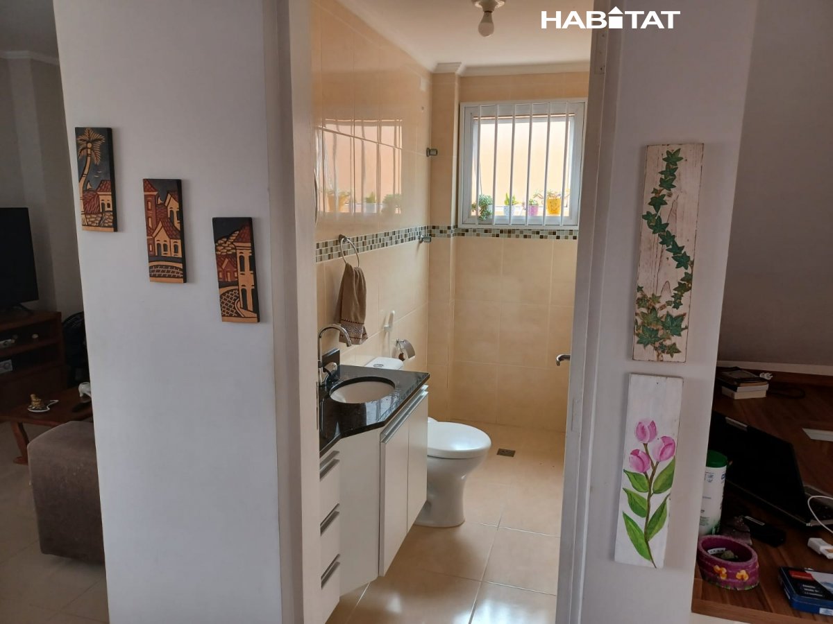 Sobrado à venda com 2 quartos, 150m² - Foto 35