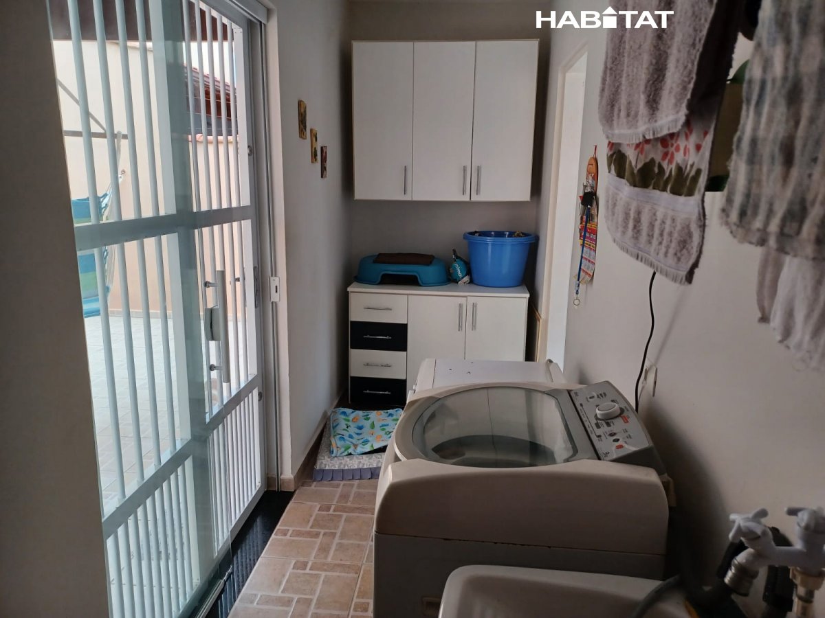 Sobrado à venda com 2 quartos, 150m² - Foto 38