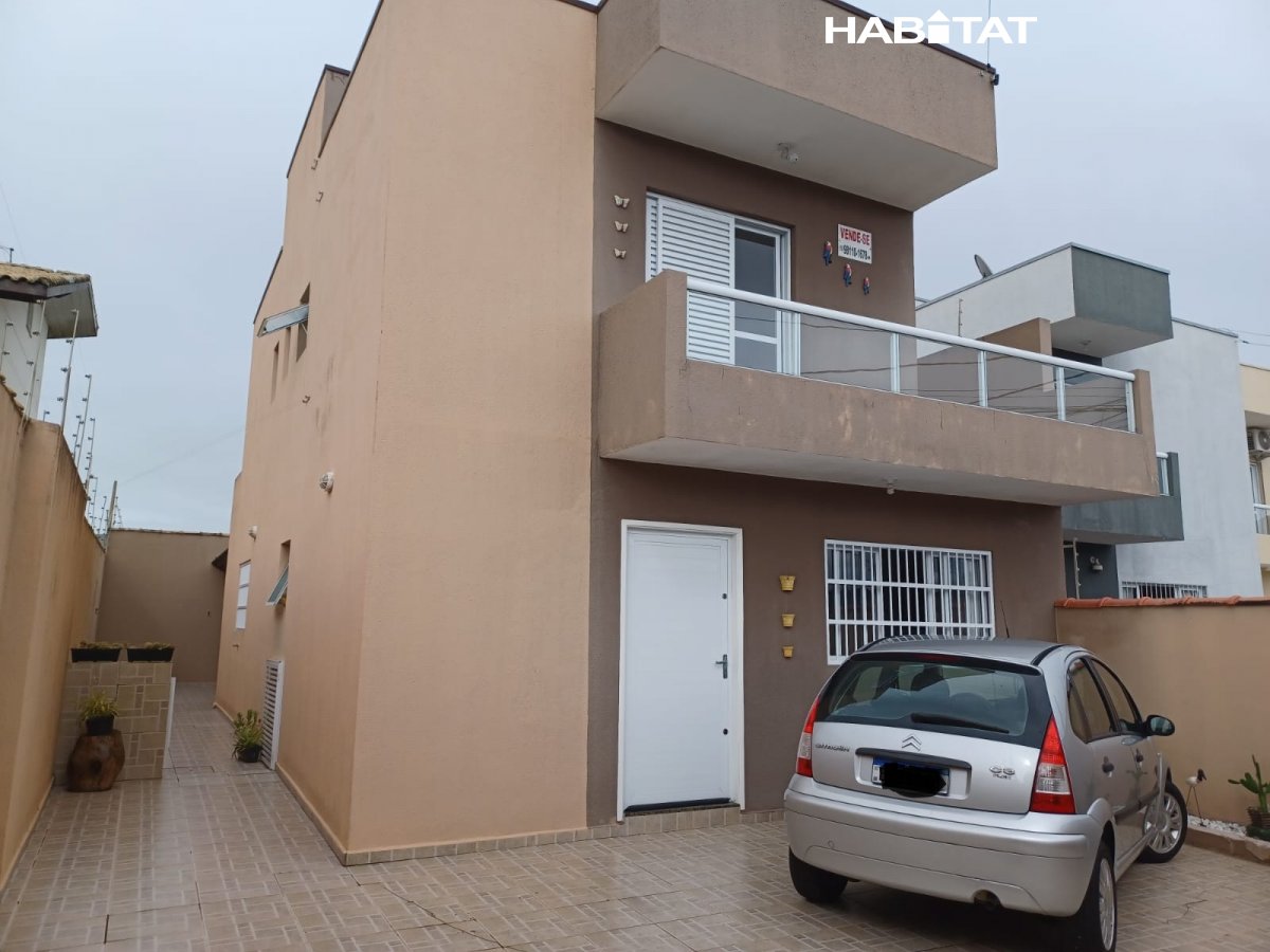 Sobrado à venda com 2 quartos, 150m² - Foto 1