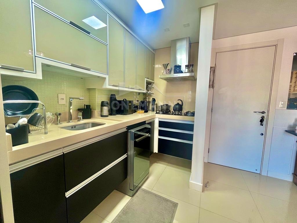 Apartamento à venda com 3 quartos, 120m² - Foto 4