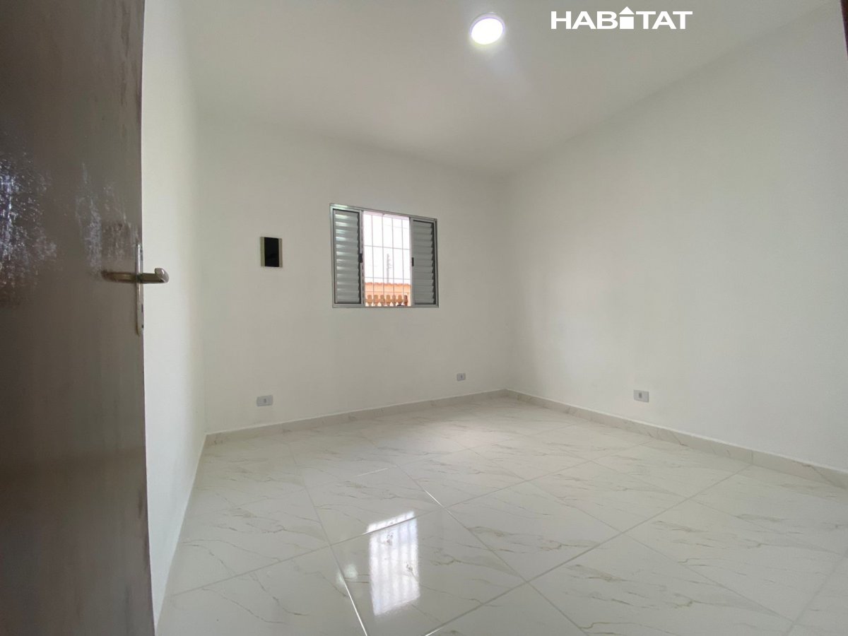 Casa à venda com 2 quartos, 50m² - Foto 13